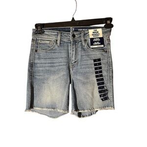 New York and Conpany High-Waist Denim Shorts size 0.